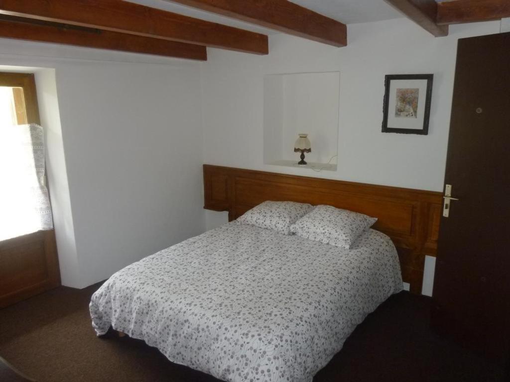 Auberge Roche Grande Entraunes 外观 照片
